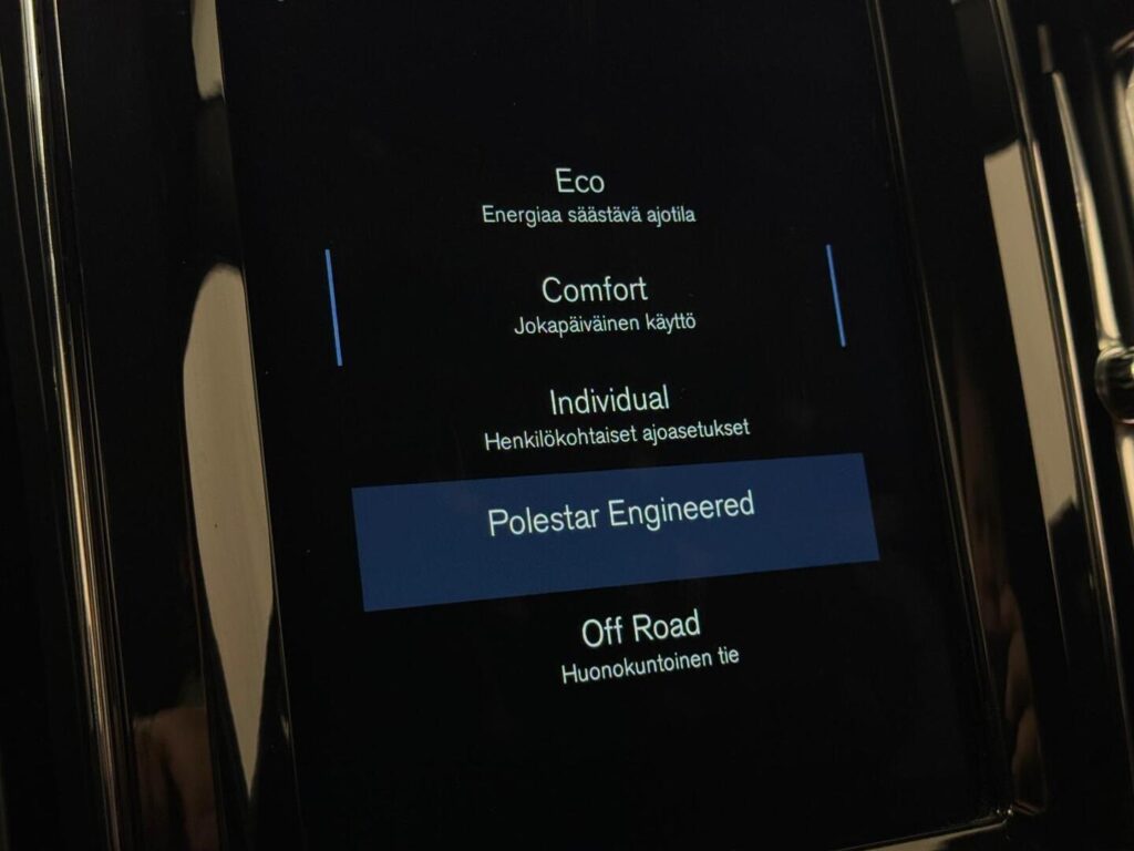Volvo XC60, image 11