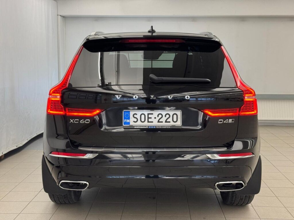 Volvo XC60, image 17