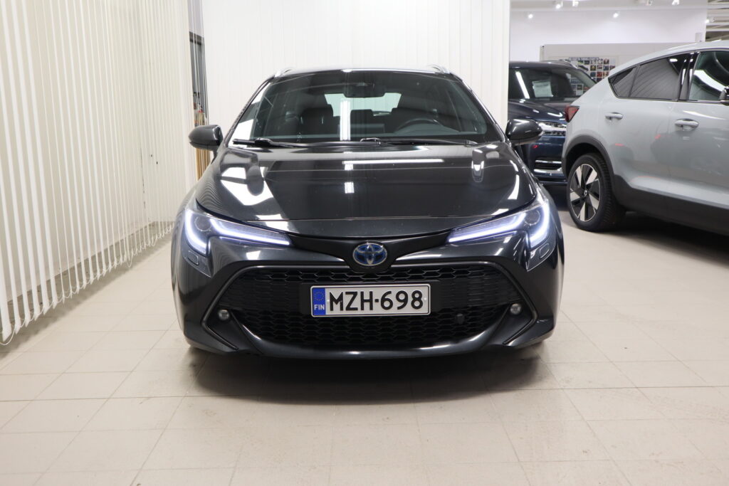 Toyota Corolla, image 2