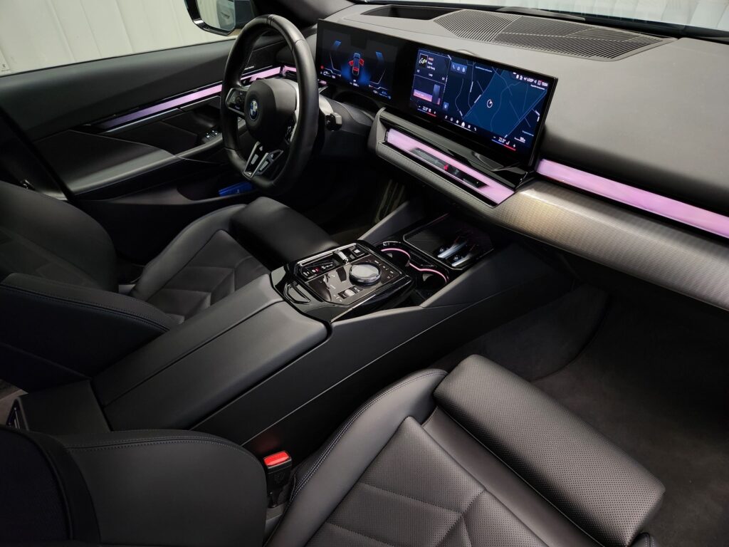 BMW 550, image 15