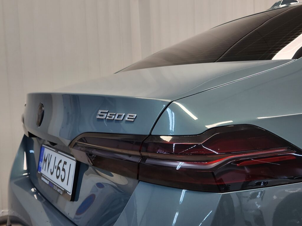 BMW 550, image 8