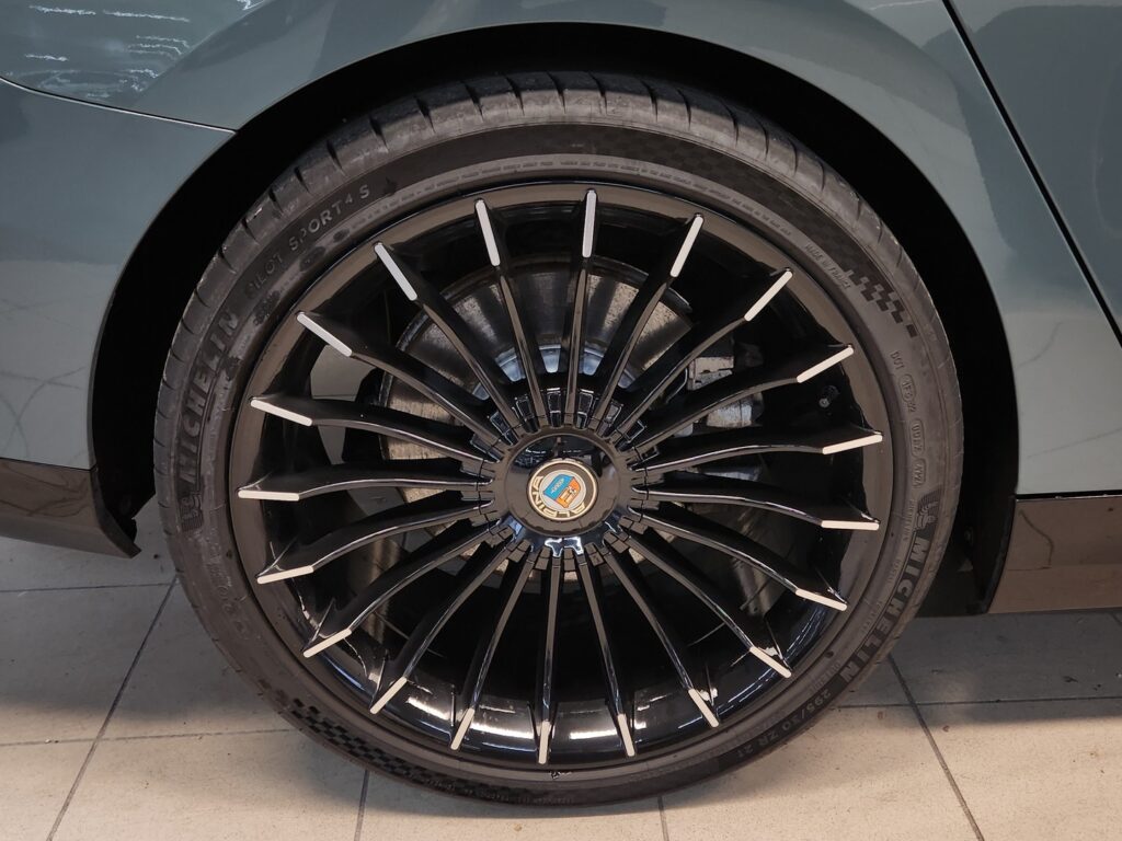 BMW 550, image 9