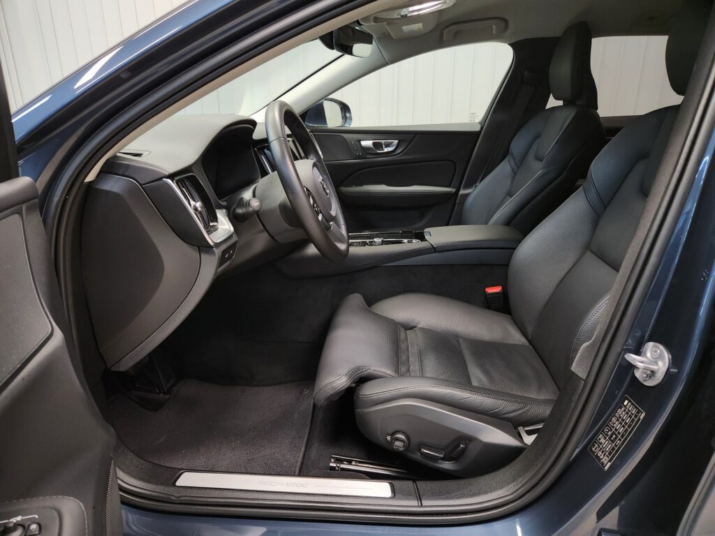 Volvo V60, image 6