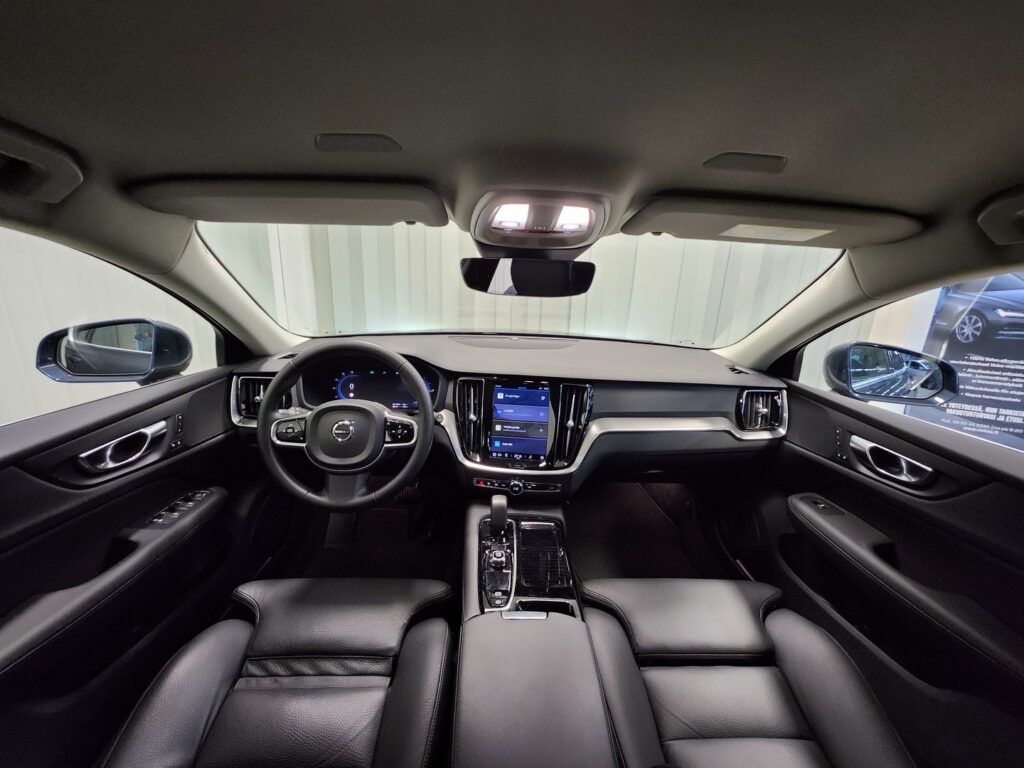 Volvo V60, image 8