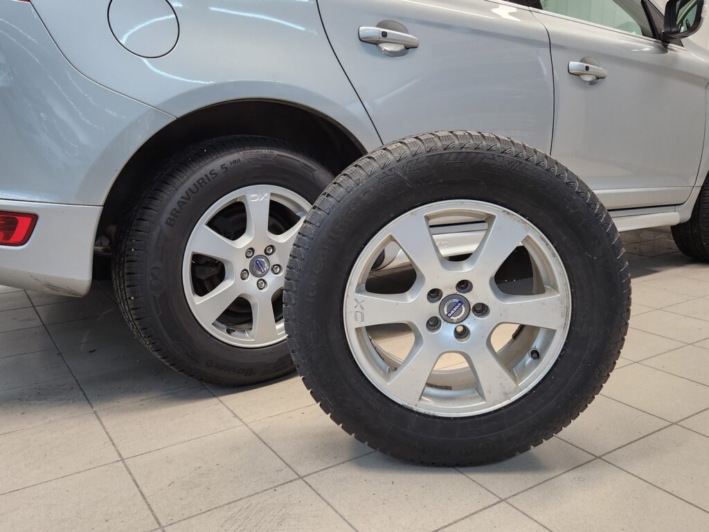 Volvo XC60, image 17
