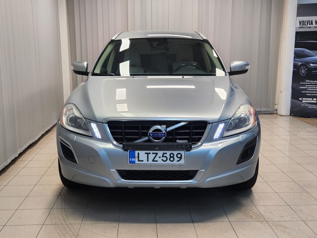 Volvo XC60, image 3