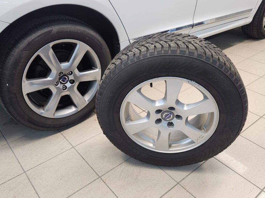 Volvo XC60, image 19