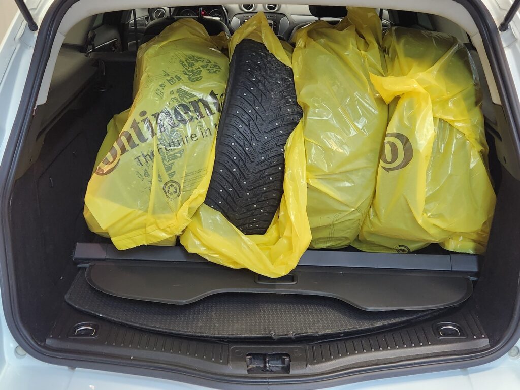 Ford Mondeo, image 14