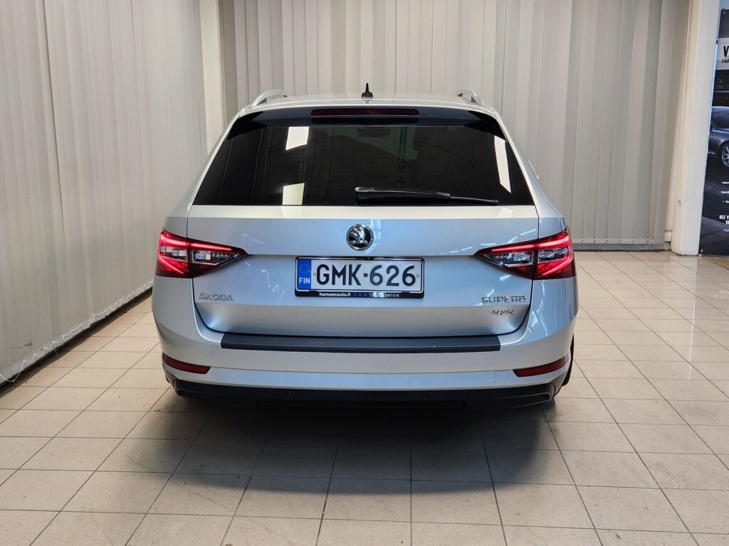 Skoda Superb, image 4
