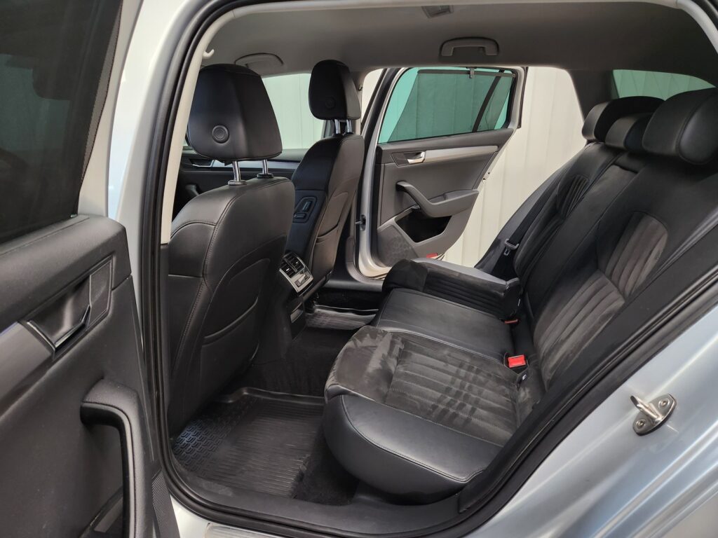 Skoda Superb, image 8