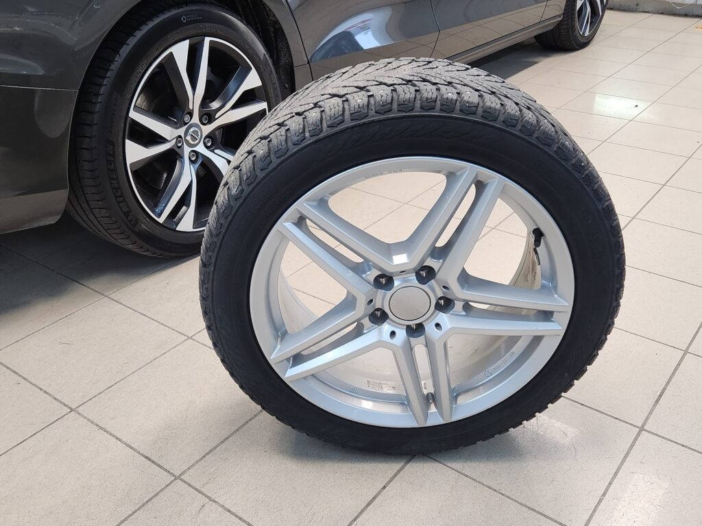 Volvo V60, image 23