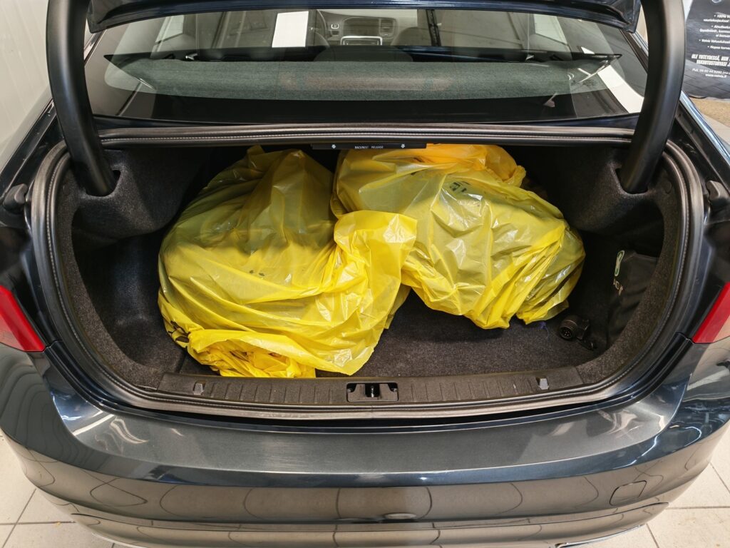 Volvo S60, image 18
