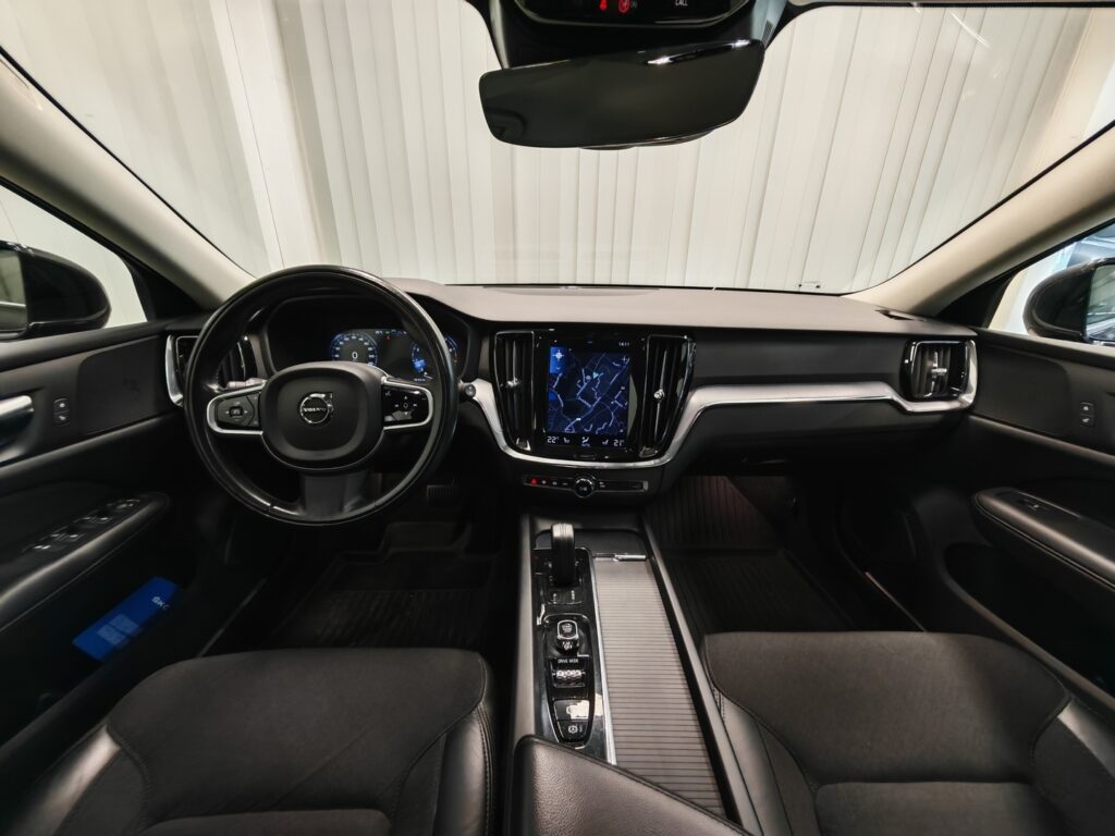 Volvo V60, image 7