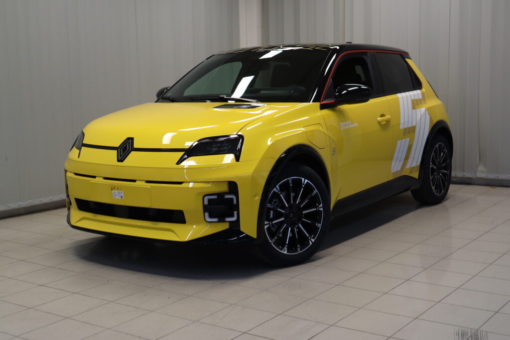 Renault 5, image 2