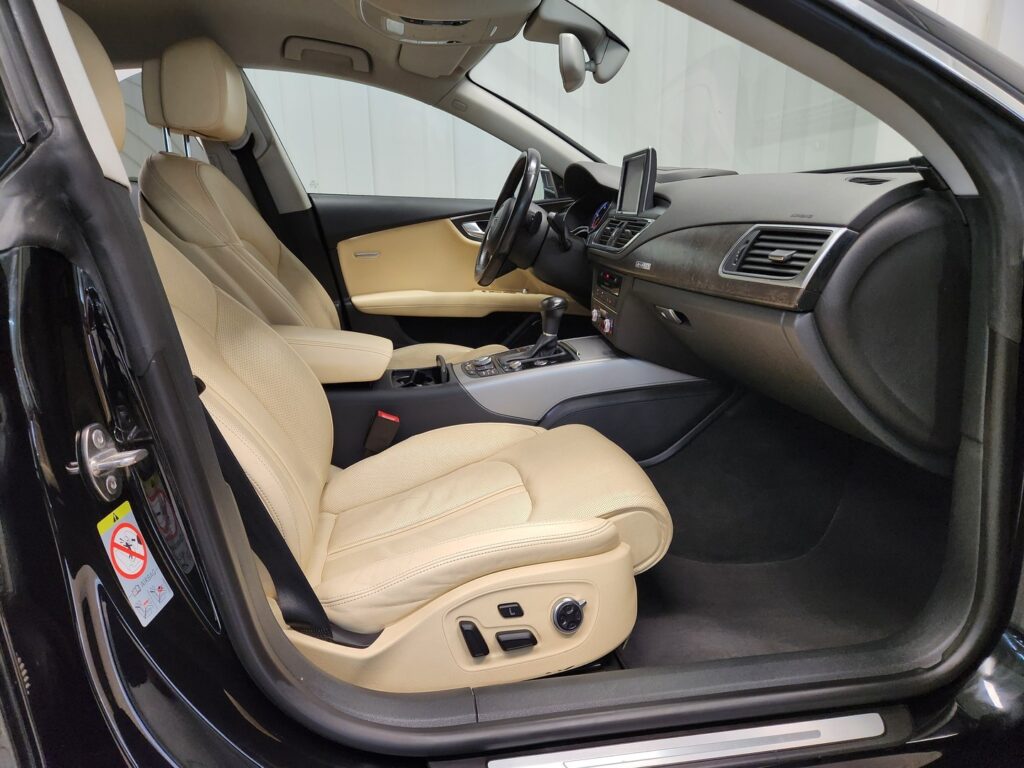 Audi A7, image 10