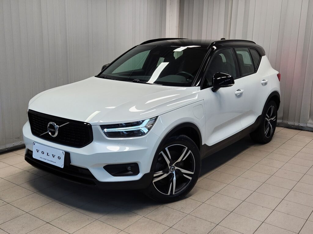Volvo XC40, image 2