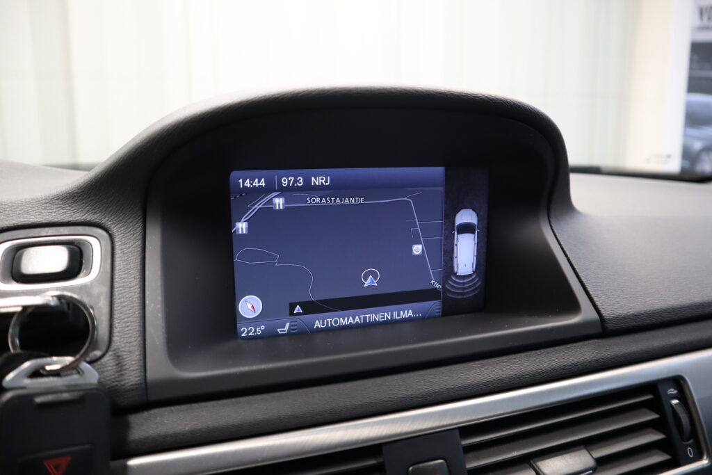 Volvo V70, image 11