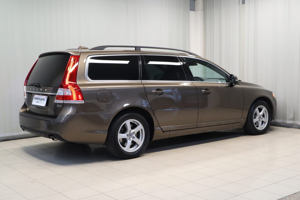 Volvo V70, image 21