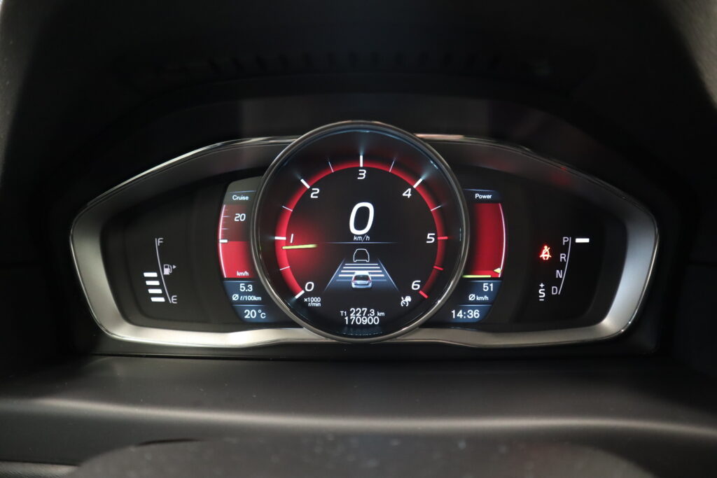 Volvo V70, image 7