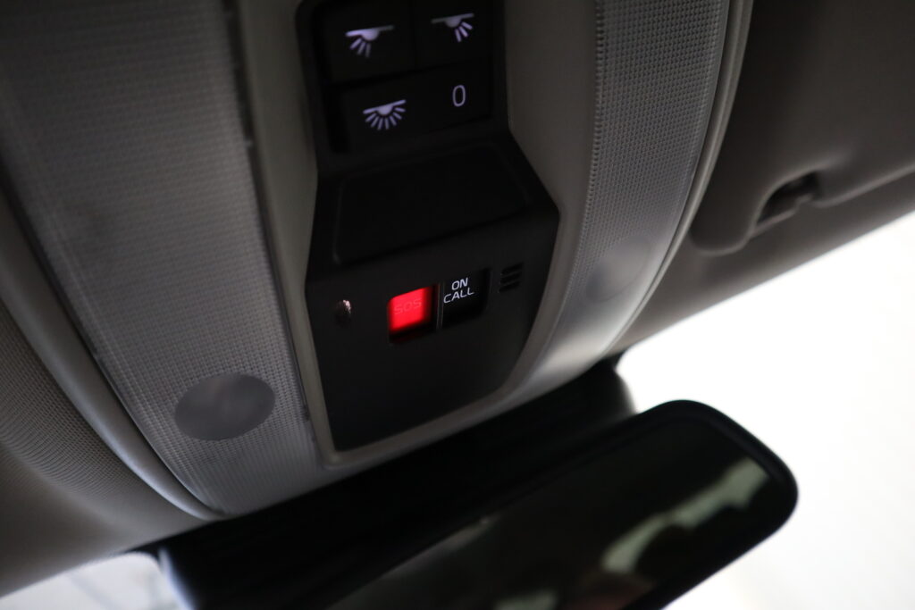 Volvo V70, image 8