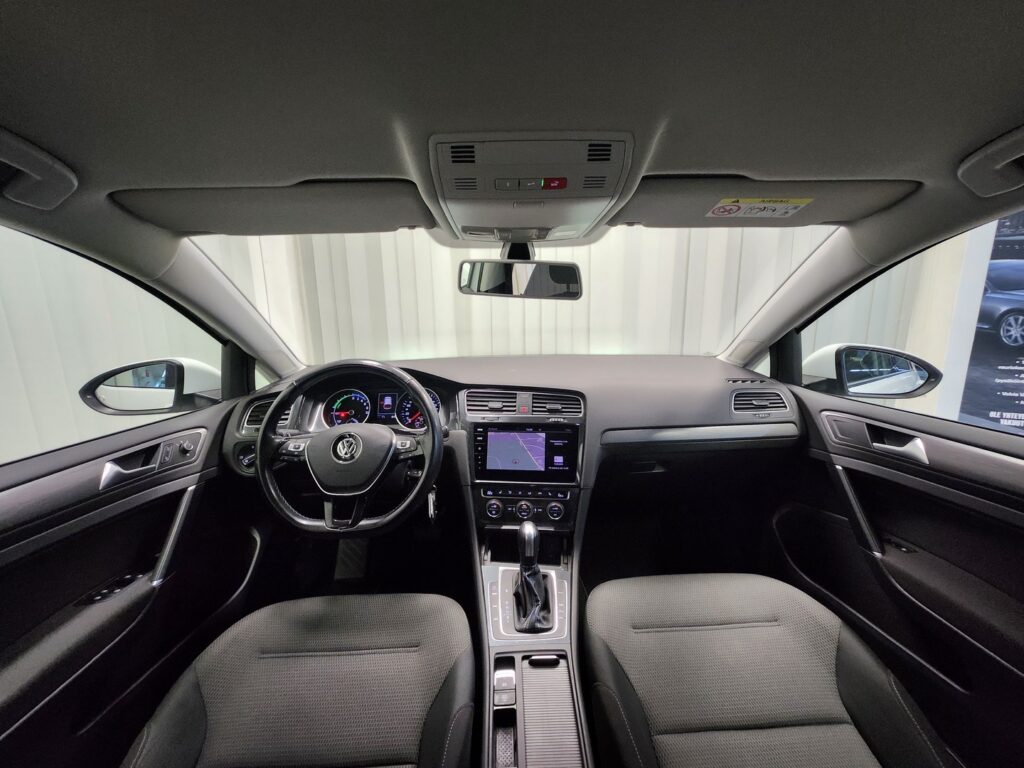 Volkswagen Golf, image 11