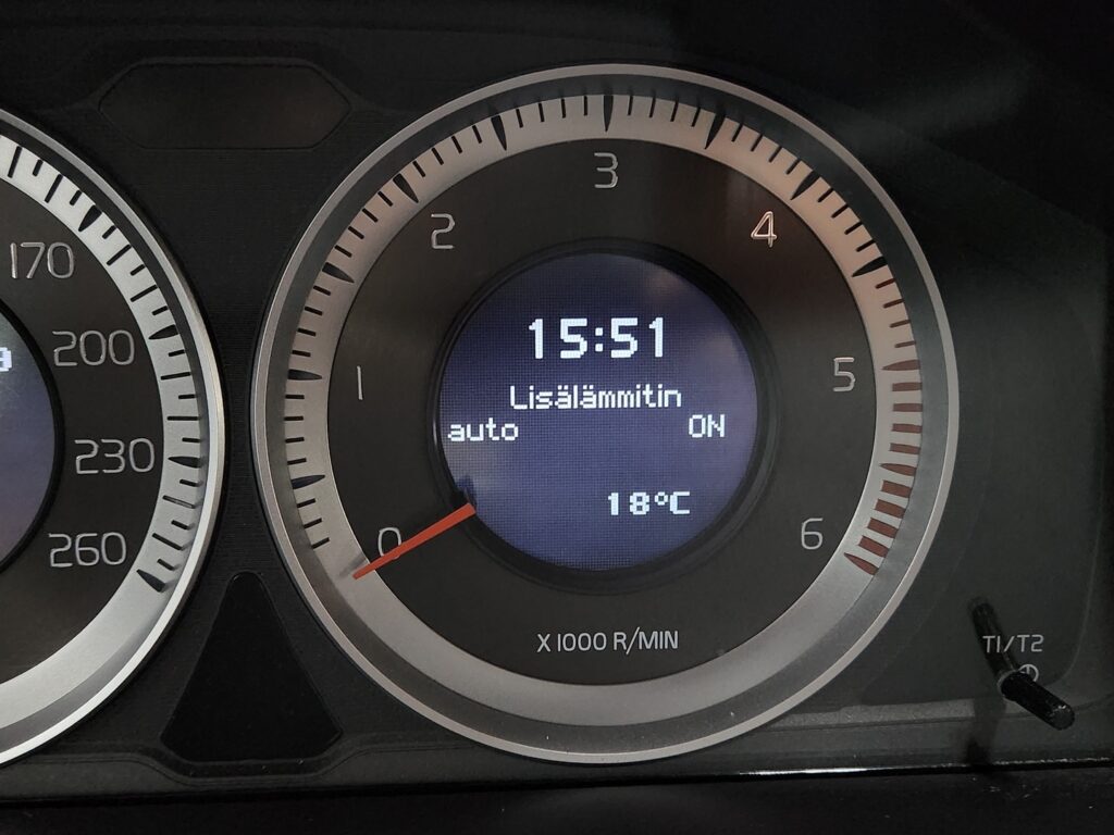 Volvo XC60, image 11