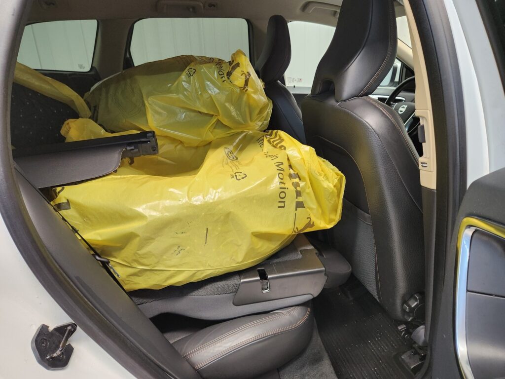 Volvo XC60, image 17