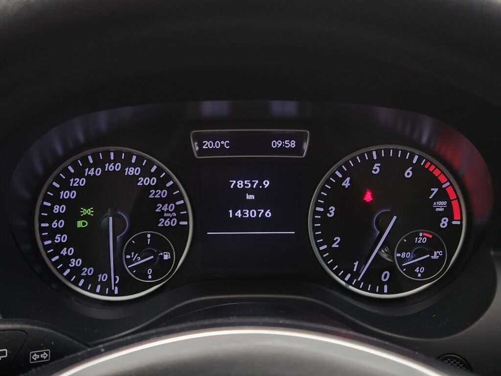 Mercedes-Benz A, image 10