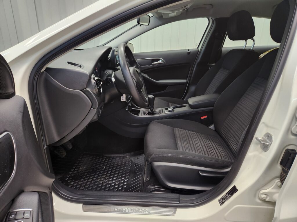 Mercedes-Benz A, image 6