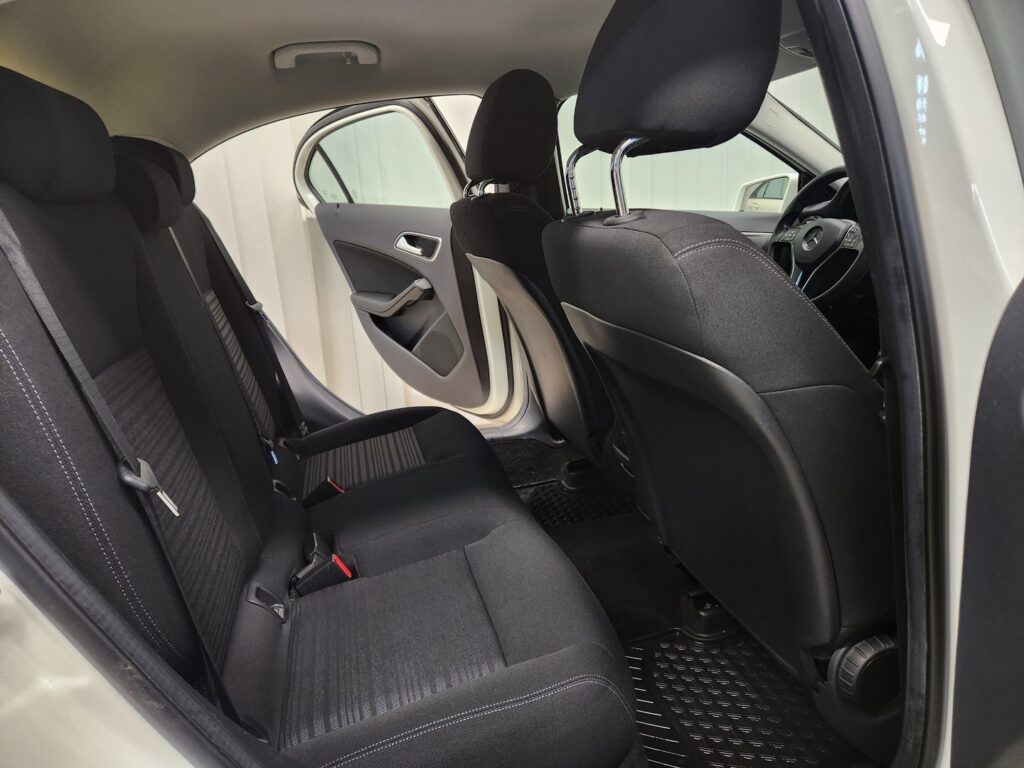 Mercedes-Benz A, image 7