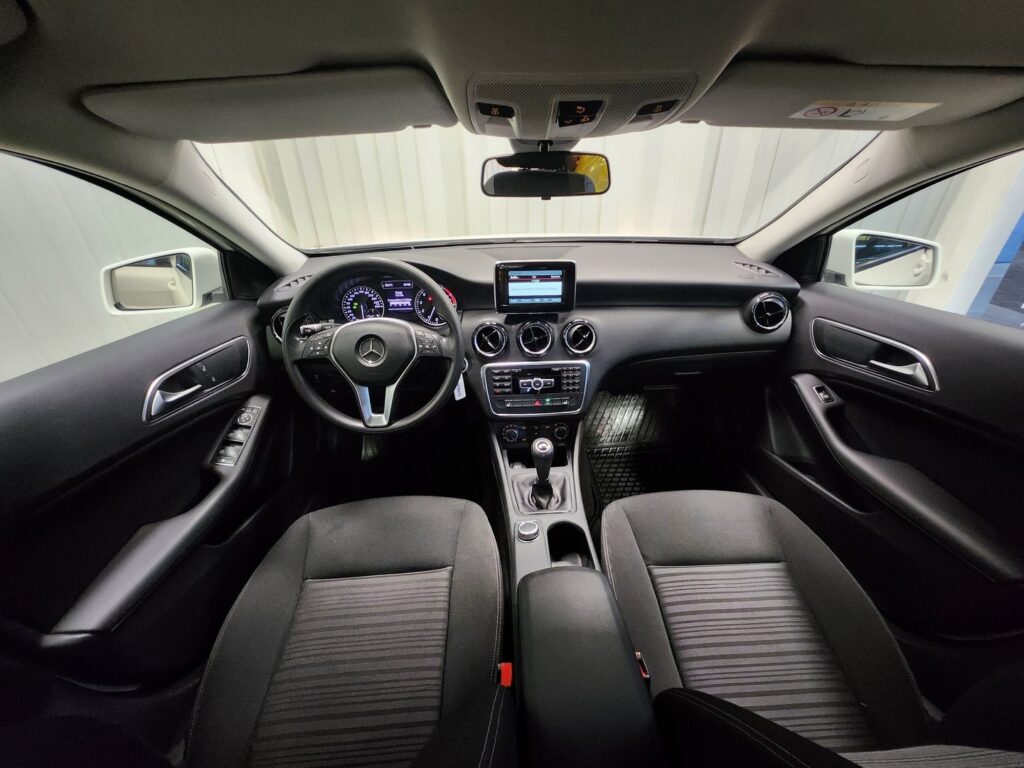 Mercedes-Benz A, image 8