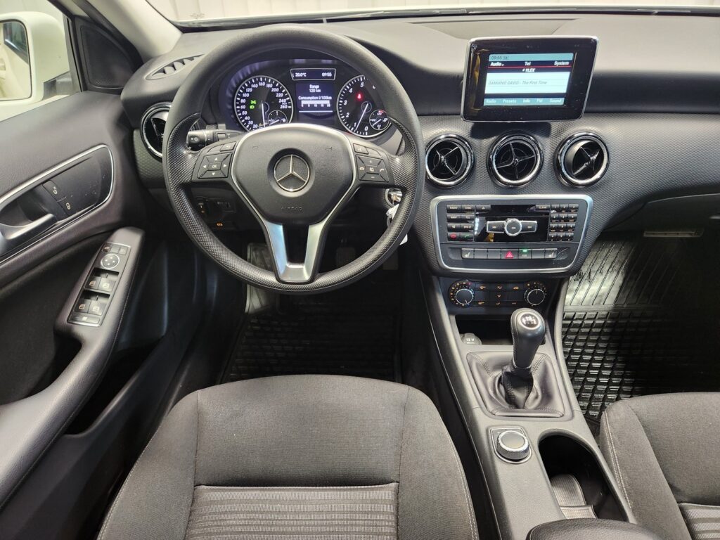 Mercedes-Benz A, image 9