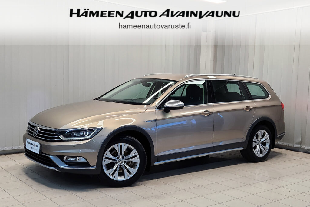 Volkswagen Passat, image 1