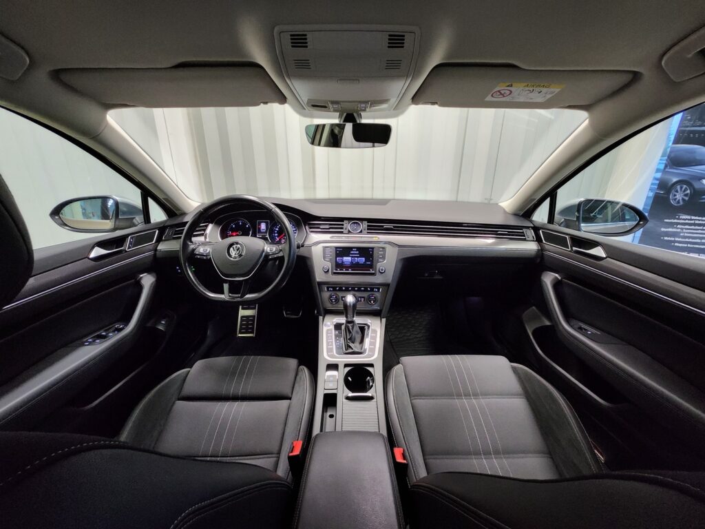 Volkswagen Passat, image 11