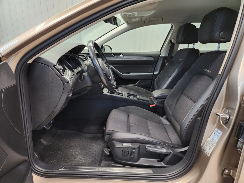 Volkswagen Passat, image 6