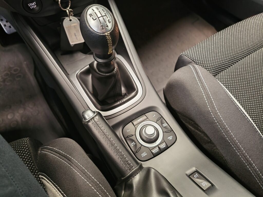 Renault Megane, image 16