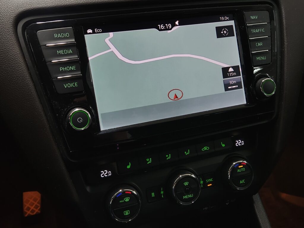 Skoda Octavia, image 19