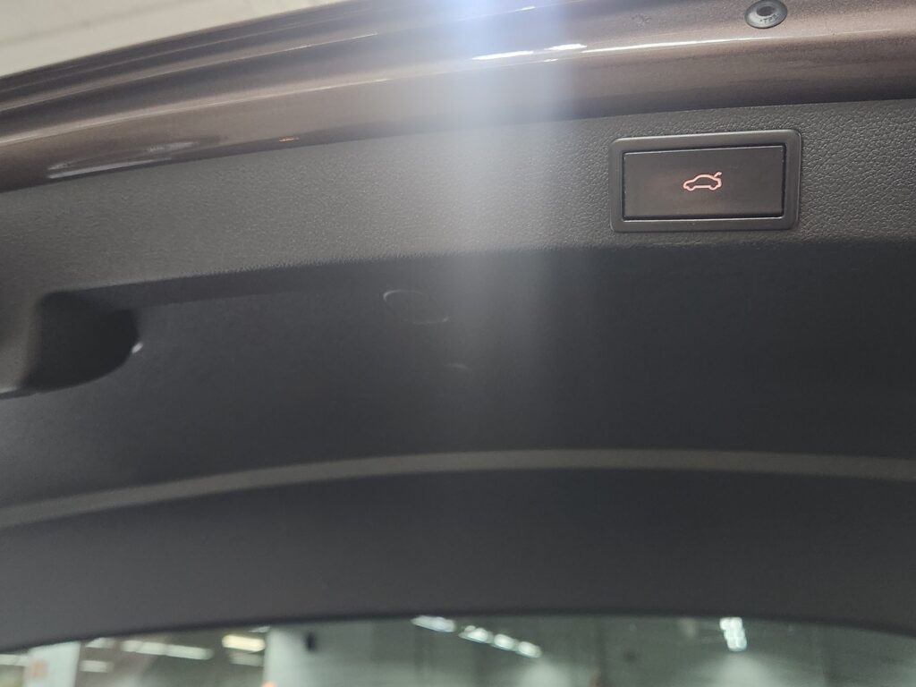 Skoda Octavia, image 23
