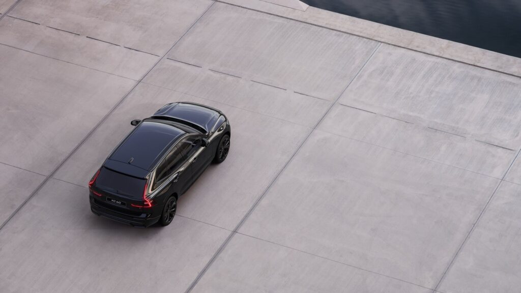Volvo XC60, image 2
