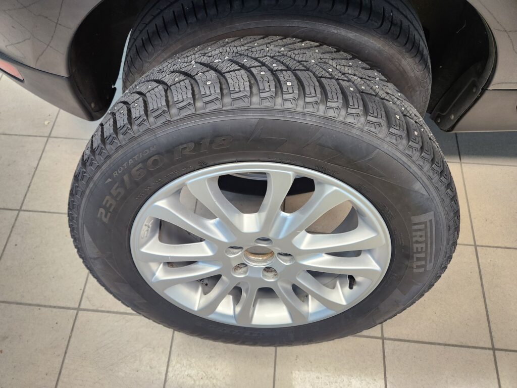 Volvo XC60, image 18