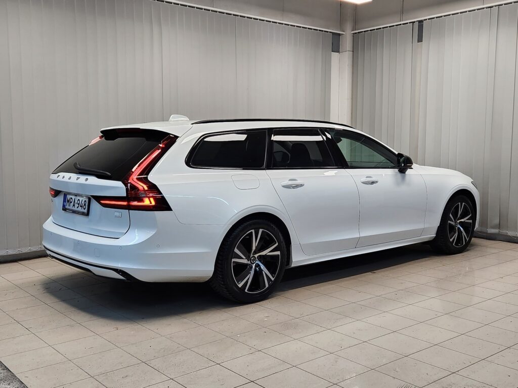 Volvo V90, image 5