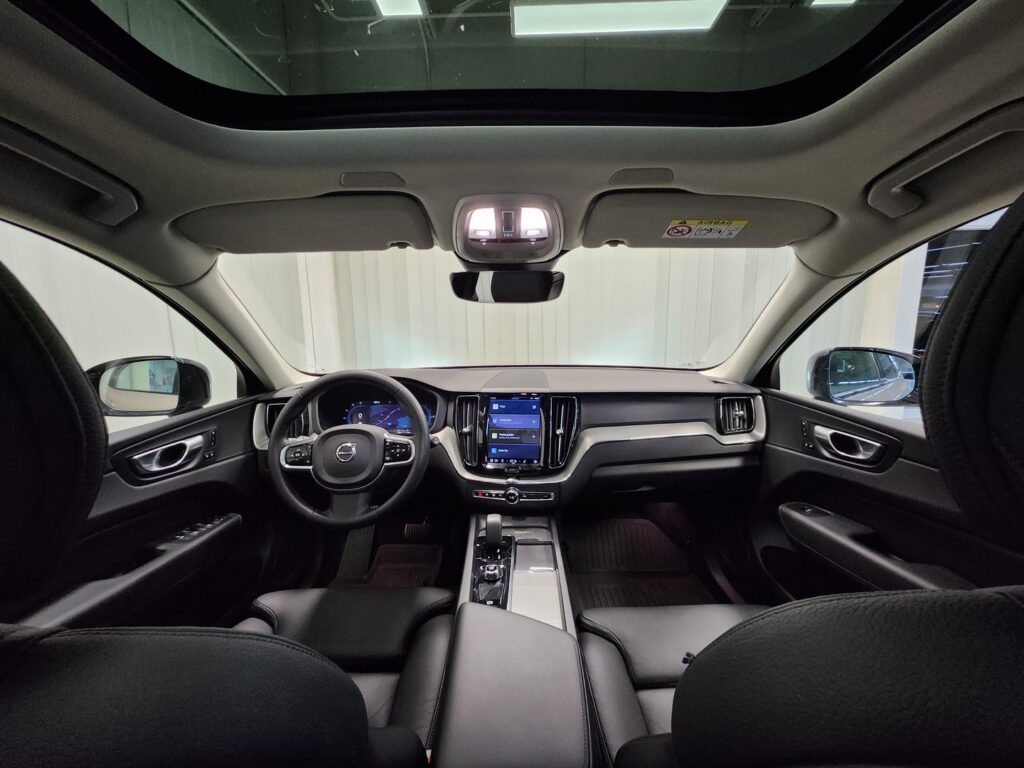 Volvo XC60, image 10