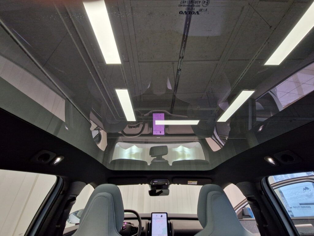 Volvo EX30, image 21