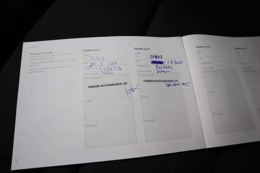 Volvo XC40, image 18