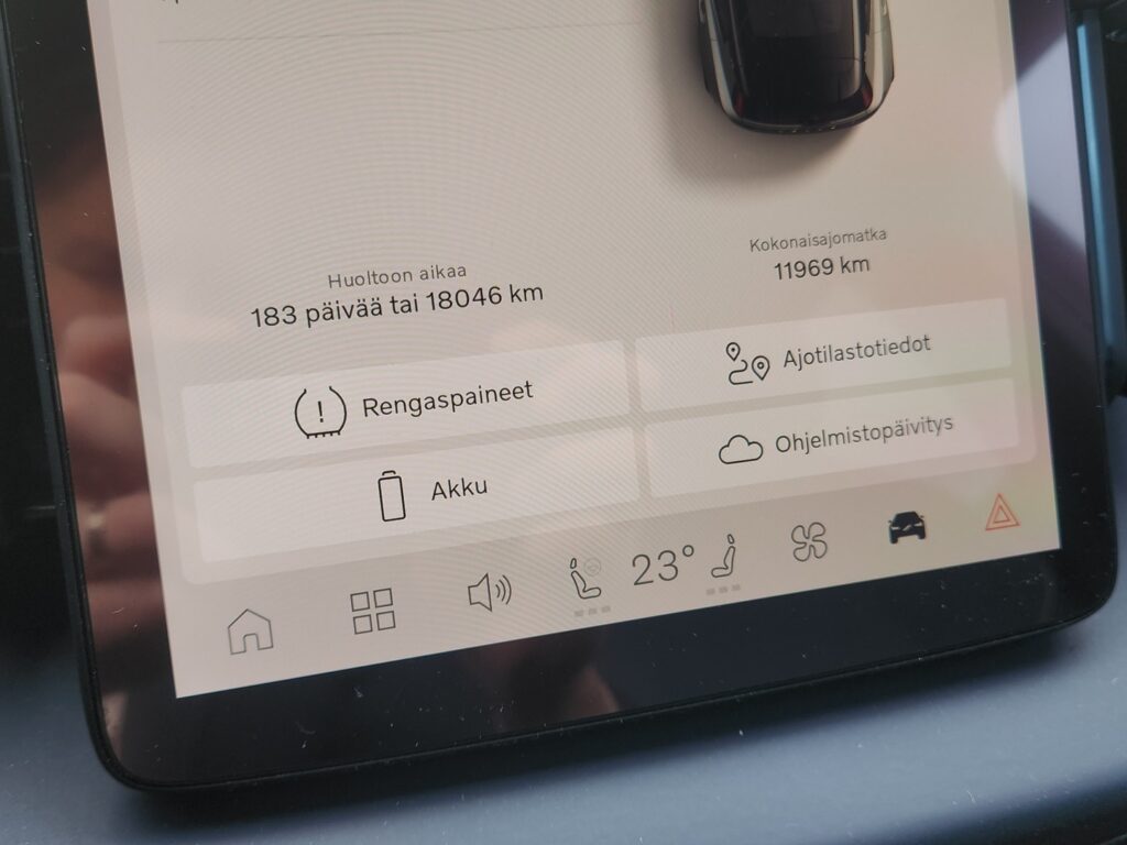 Volvo EX30, image 16