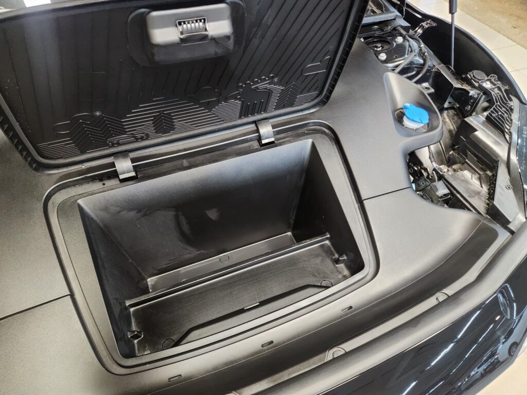 Volvo EX30, image 19