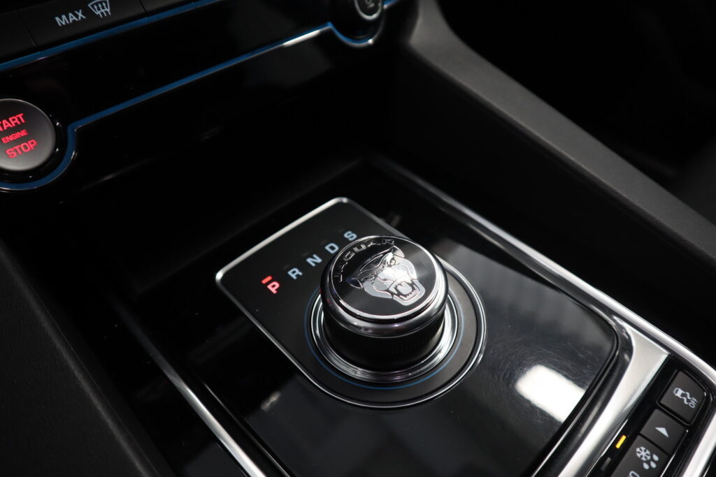 Jaguar F-PACE, image 14