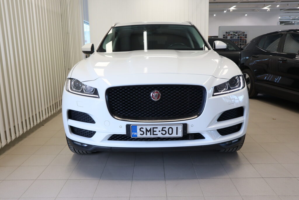 Jaguar F-PACE, image 4