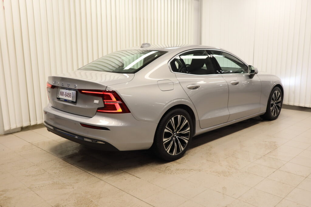 Volvo S60, image 4