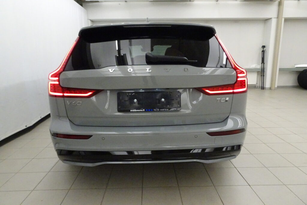 Volvo V60, image 4